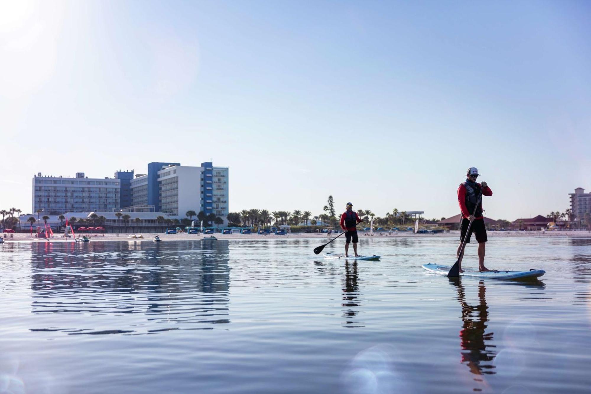 Hilton Clearwater Beach Resort & Spa Exterior photo