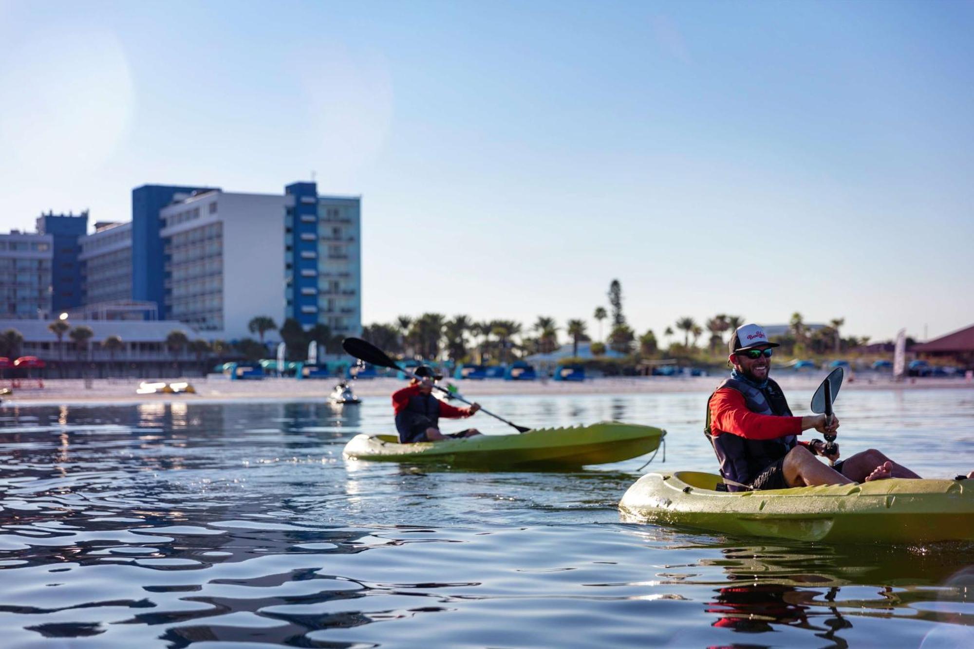 Hilton Clearwater Beach Resort & Spa Exterior photo