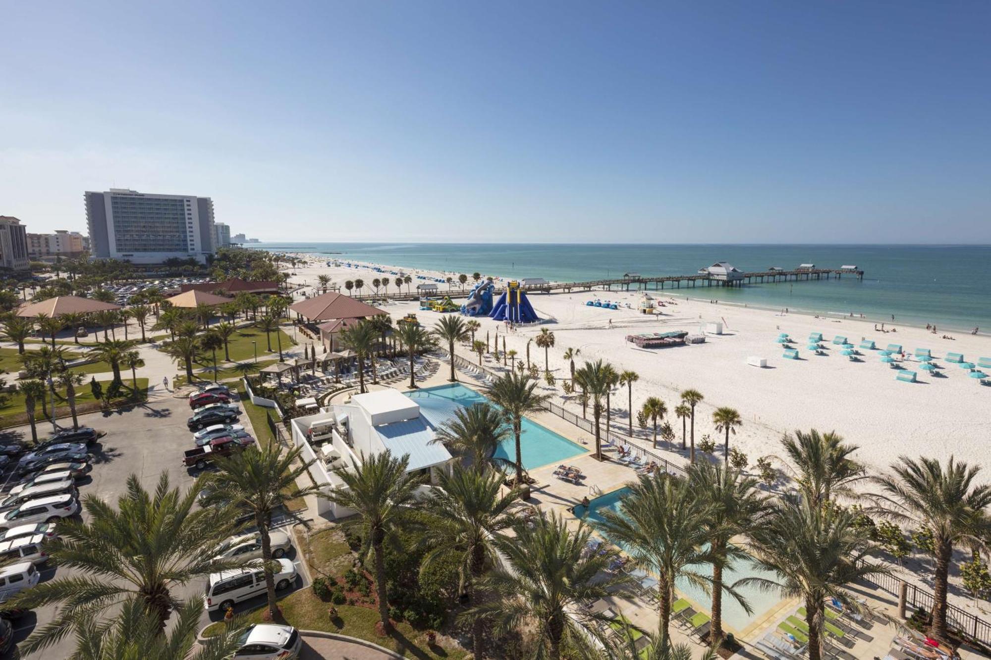 Hilton Clearwater Beach Resort & Spa Exterior photo